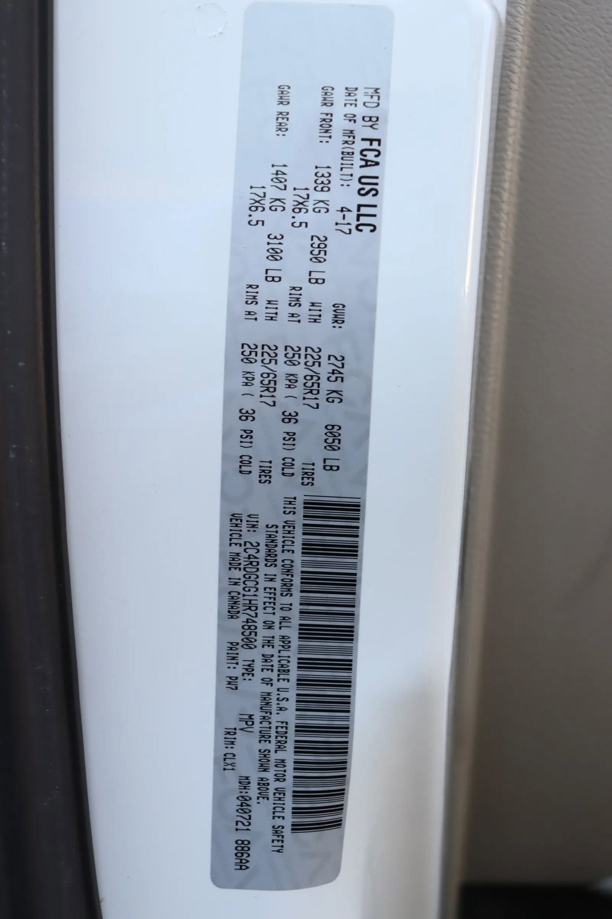 Used 2017 Dodge Grand Caravan SXT image 33