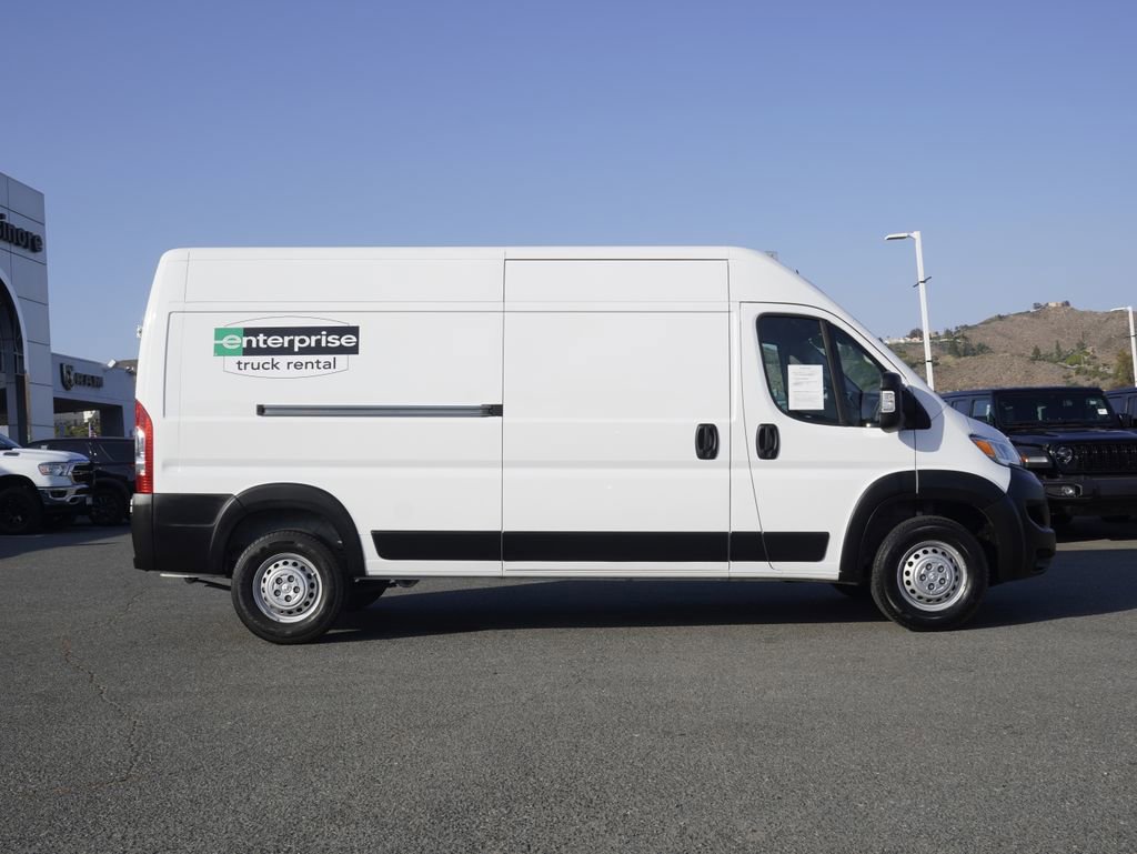 Used 2025 RAM ProMaster 2500 w/ Convenience Group FWD image 3