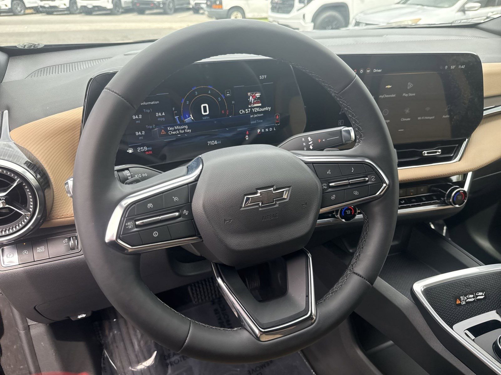 Used 2026 Chevrolet Equinox ACTIV w/ Safety and Technology Package FWD image 16