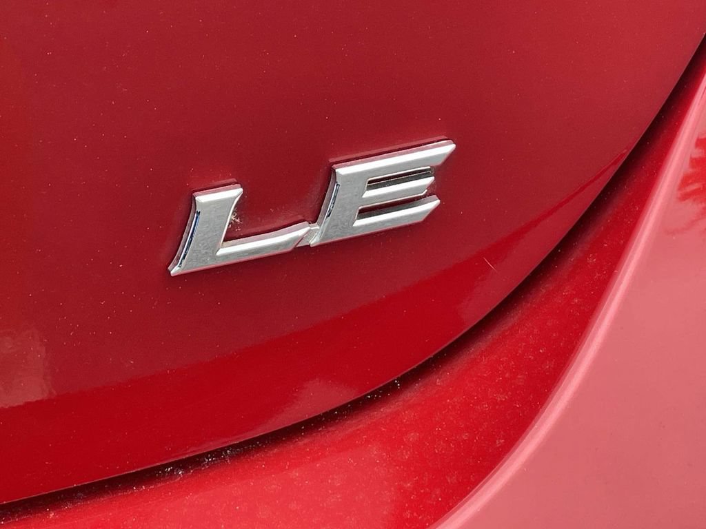 Used 2023 Toyota Camry LE FWD image 9