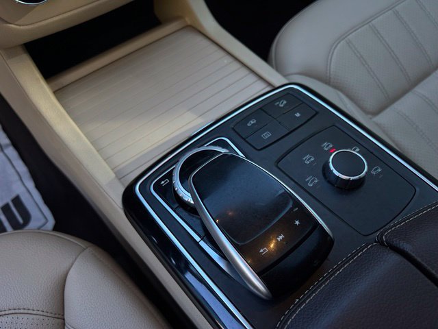 Used 2017 Mercedes-Benz GLS 450 4MATIC image 36