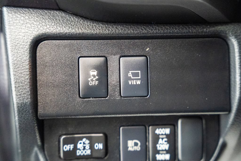Used 2023 Toyota Tacoma TRD Sport w/ TRD Premium Sport Package AWD/4WD image 40