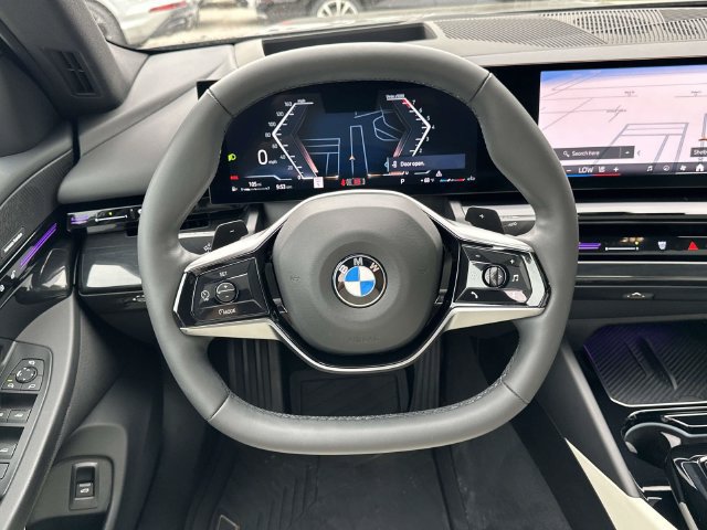 Certified 2024 BMW 530i xDrive w/ Premium Package AWD/4WD image 21