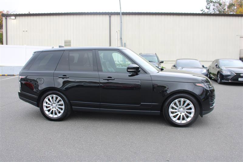 Used 2020 Land Rover Range Rover HSE image 9