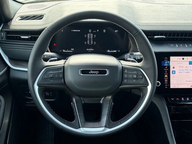 New 2026 Jeep Grand Cherokee Limited AWD/4WD image 40