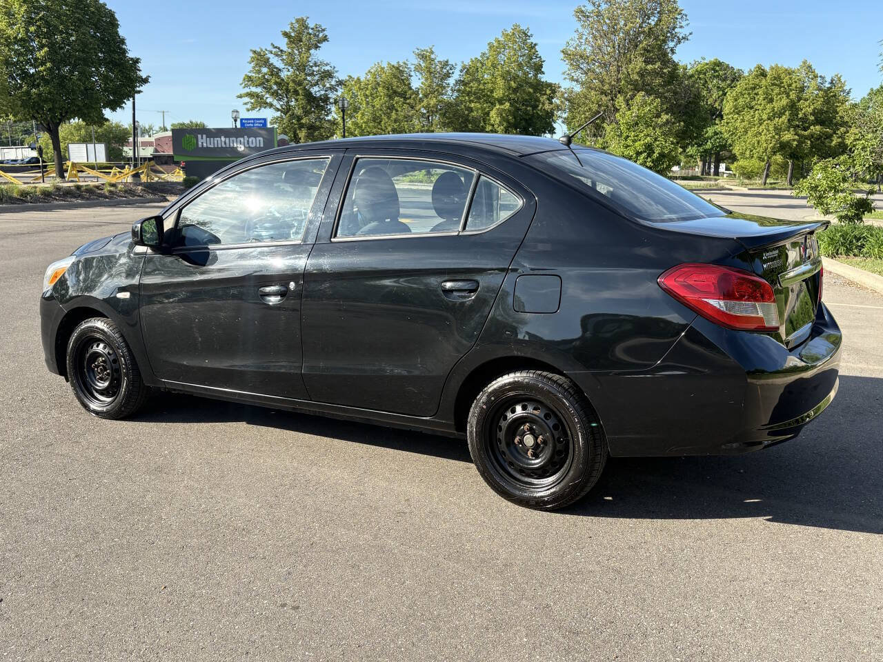 Used 2017 Mitsubishi Mirage G4 ES FWD image 16