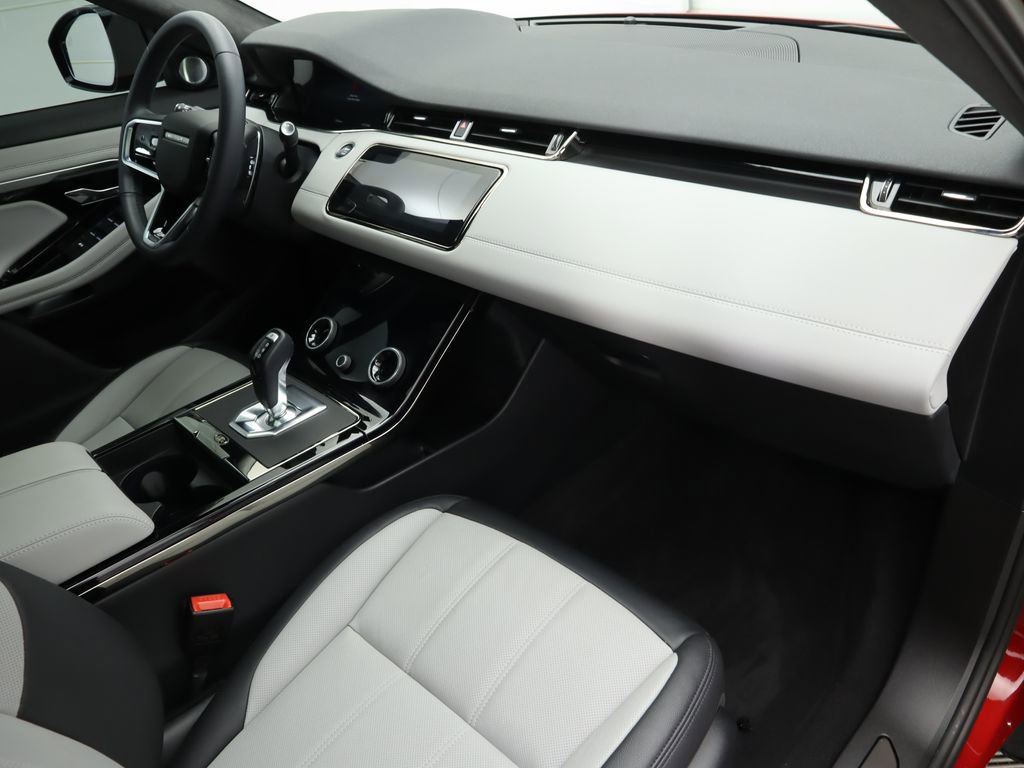 Certified 2023 Land Rover Range Rover Evoque R-Dynamic SE image 17