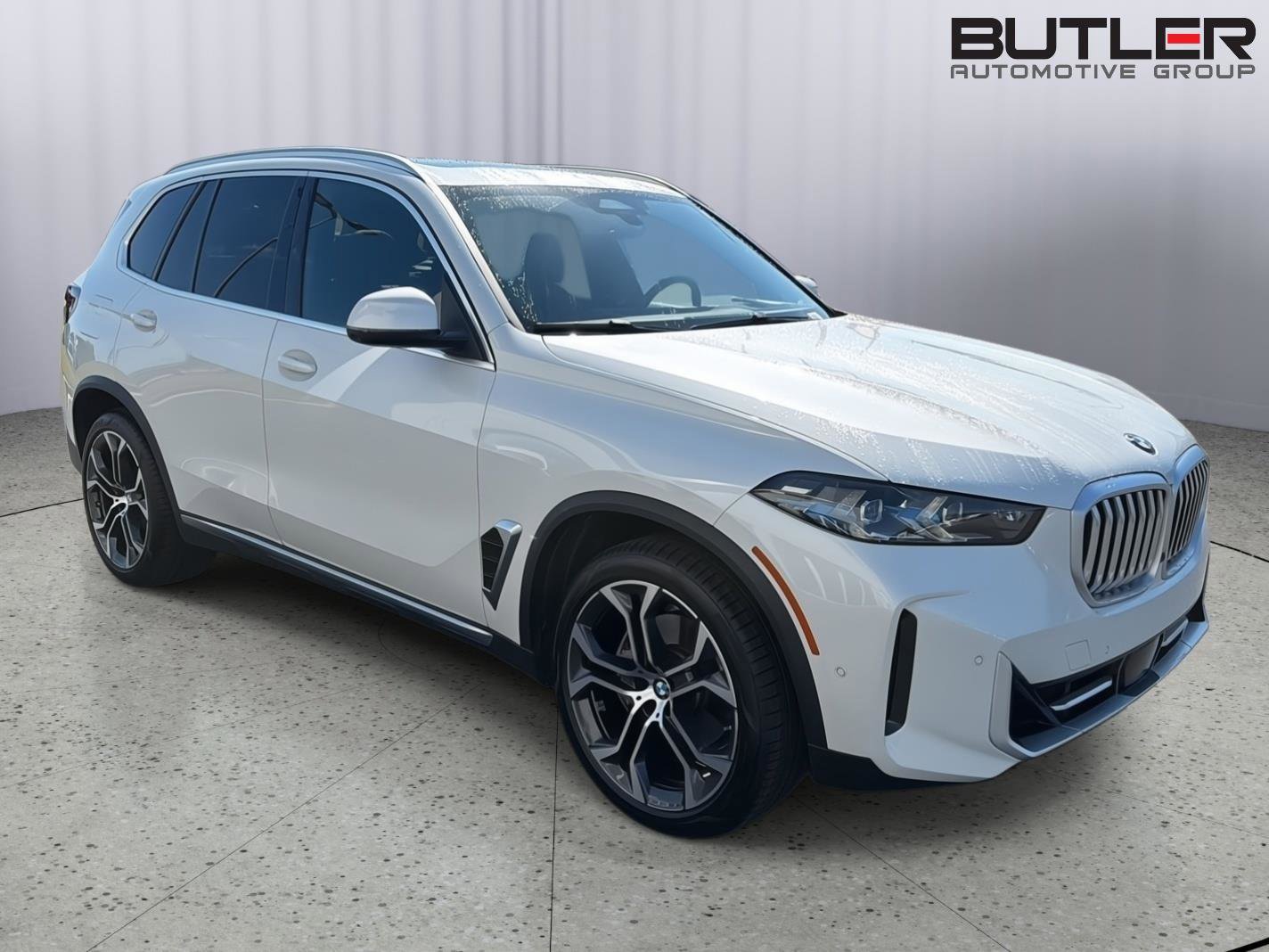 Used 2025 BMW X5 xDrive40i w/ Climate Comfort Package AWD/4WD image 8
