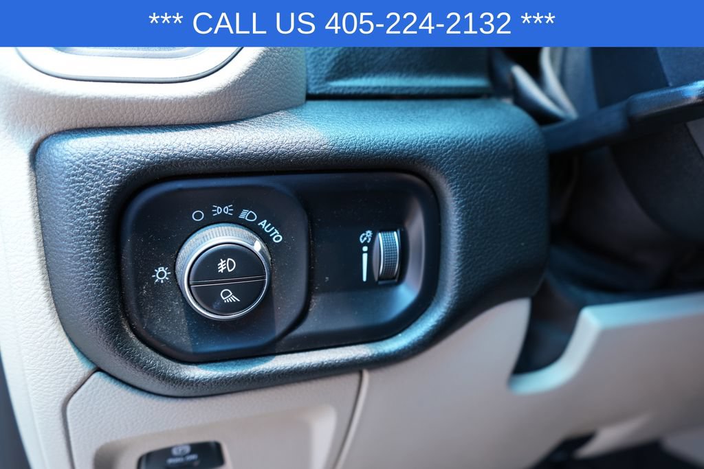 Used 2022 RAM 1500 Big Horn AWD/4WD image 33
