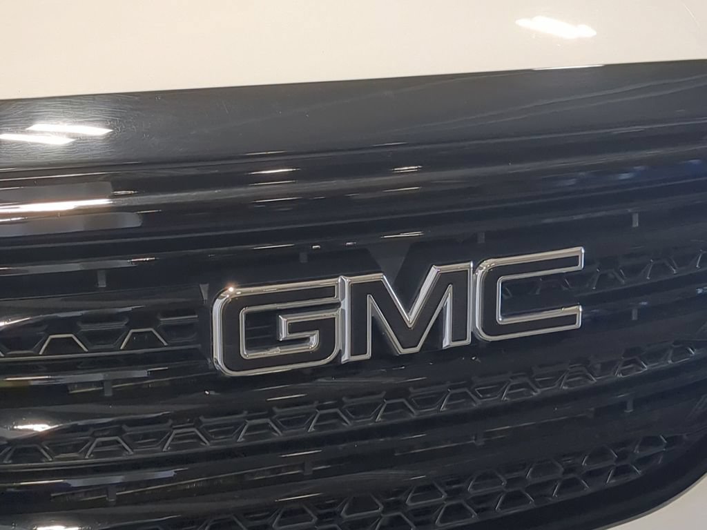 Used 2019 GMC Acadia SLT w/ Black Edition FWD image 15