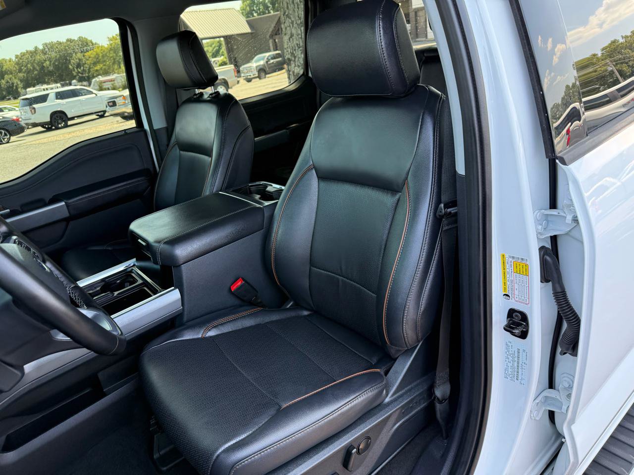 Used 2025 Ford F250 Lariat AWD/4WD image 14