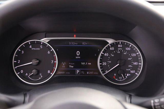 Used 2024 Nissan Sentra SV FWD image 13