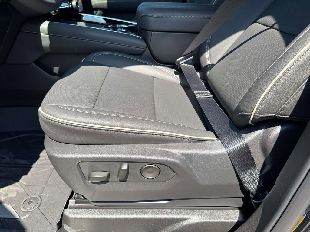 New 2026 Chevrolet Tahoe Premier image 18