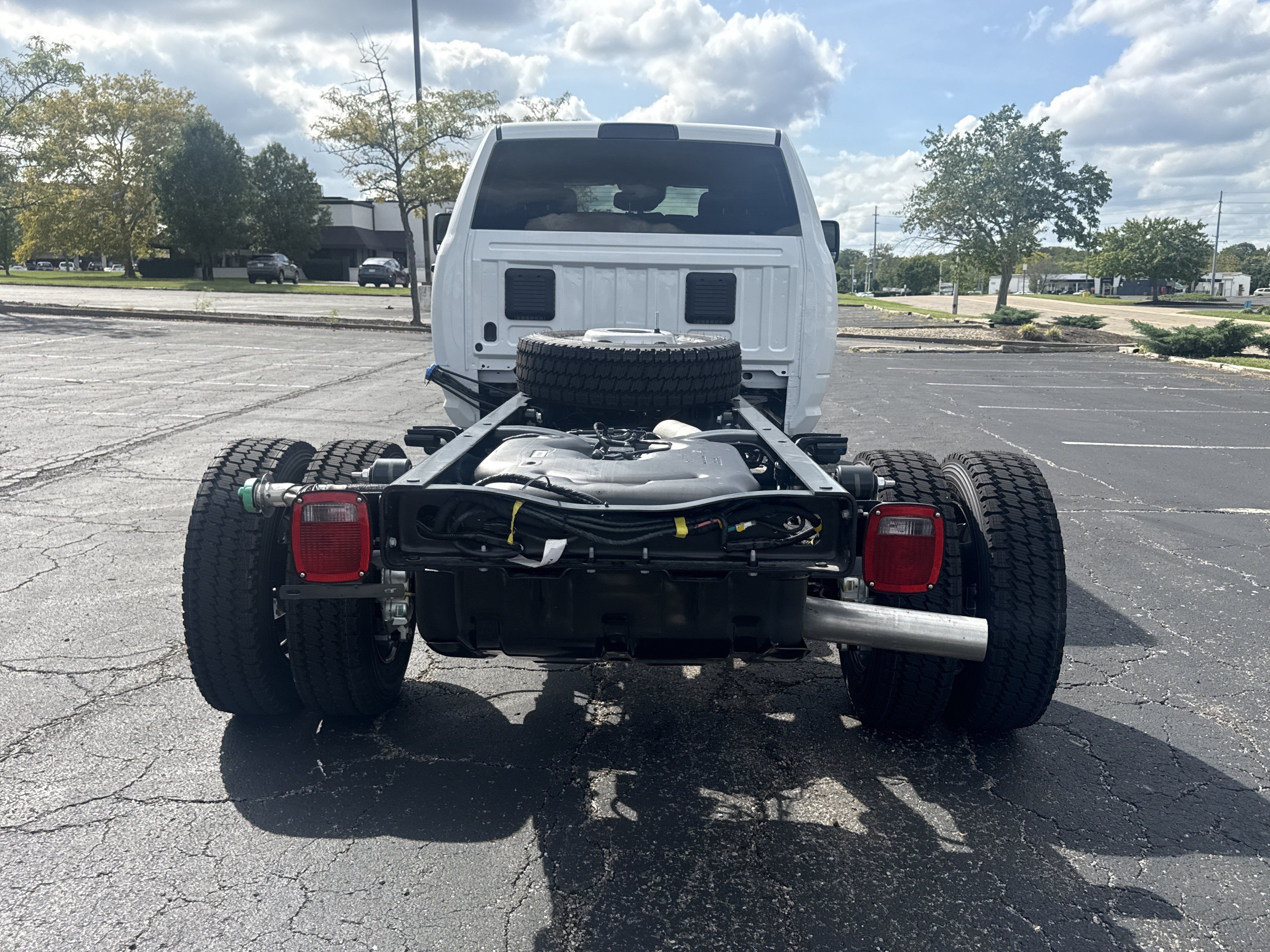New 2027 RAM 5500 Tradesman AWD/4WD image 7