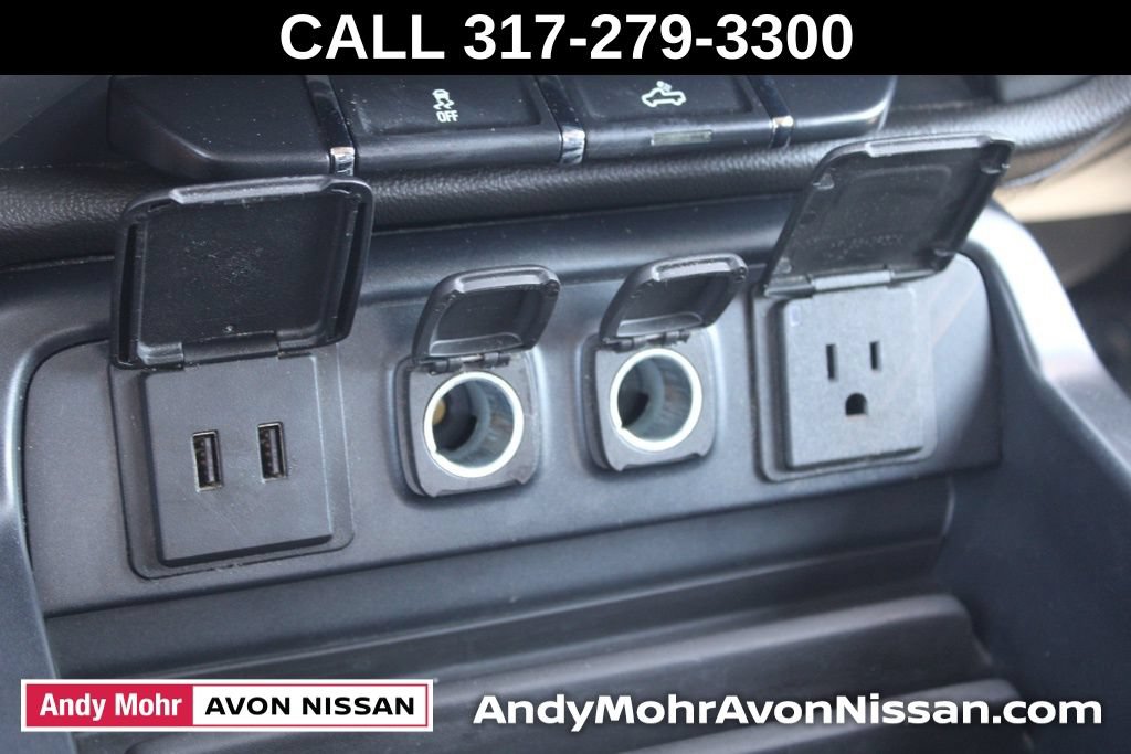 Used 2017 Chevrolet Silverado 1500 LTZ w/ Sport Package AWD/4WD image 37