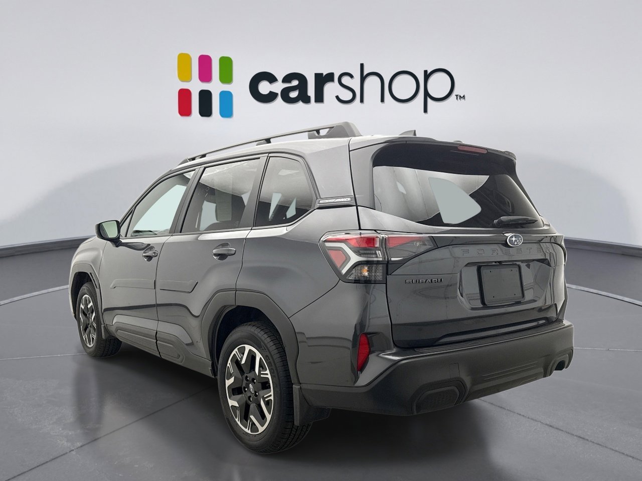 Used 2025 Subaru Forester Premium image 3