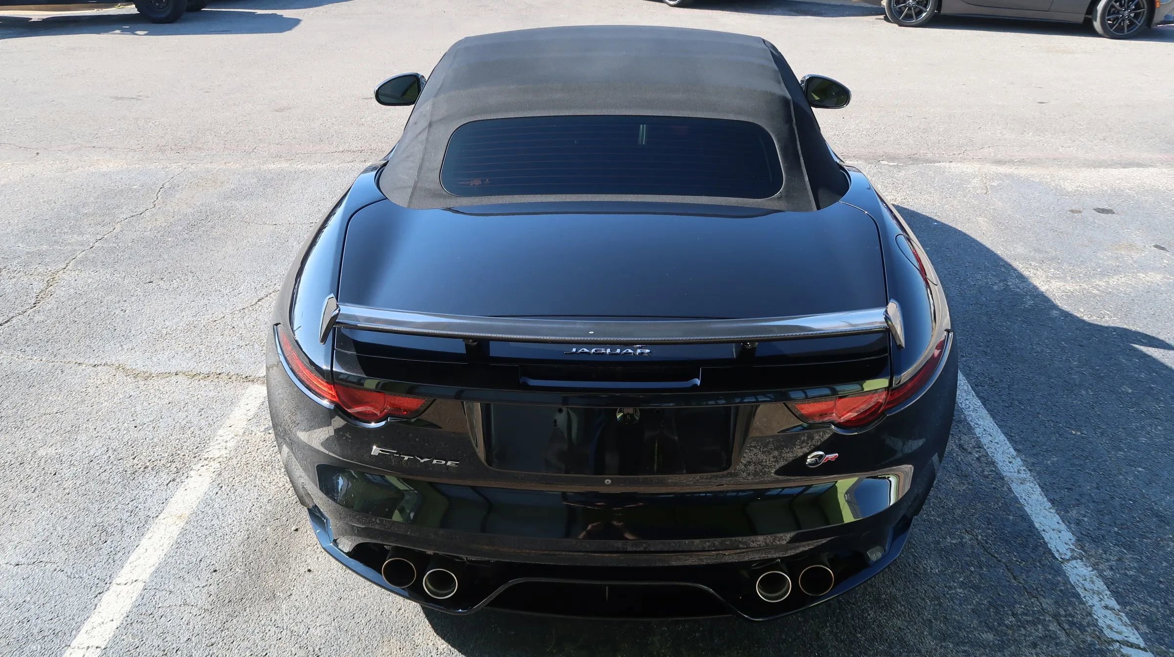 Used 2020 Jaguar F-TYPE SVR image 11