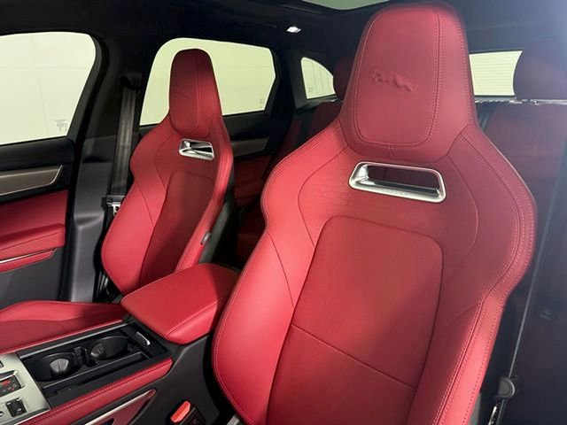 New 2026 Jaguar F-PACE R-Dynamic S AWD/4WD image 6