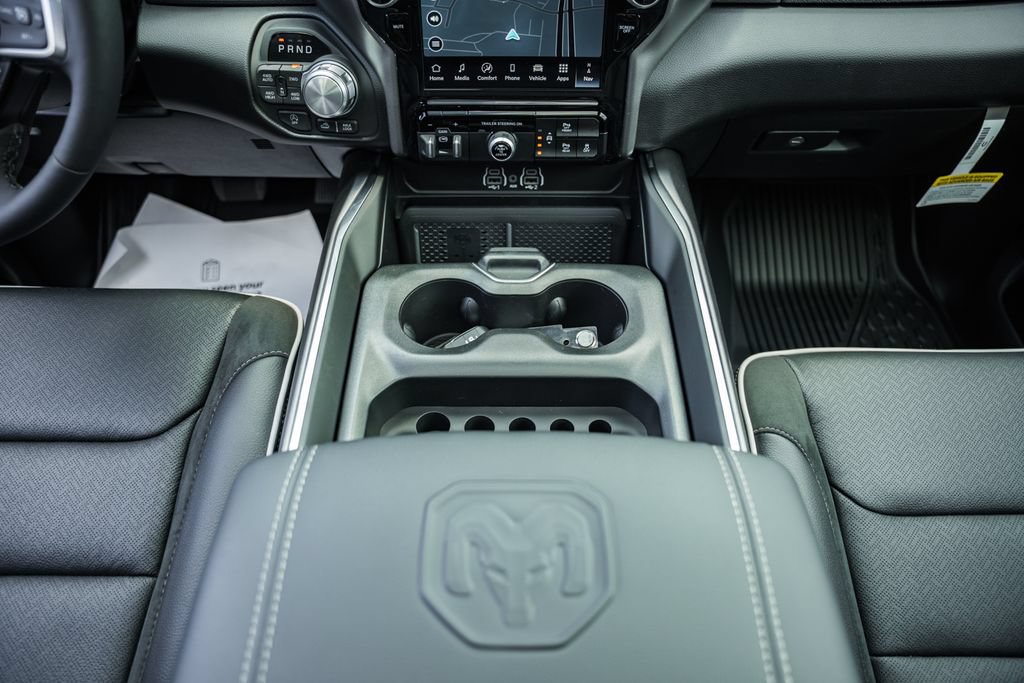 New 2026 RAM 1500 Laramie AWD/4WD image 36