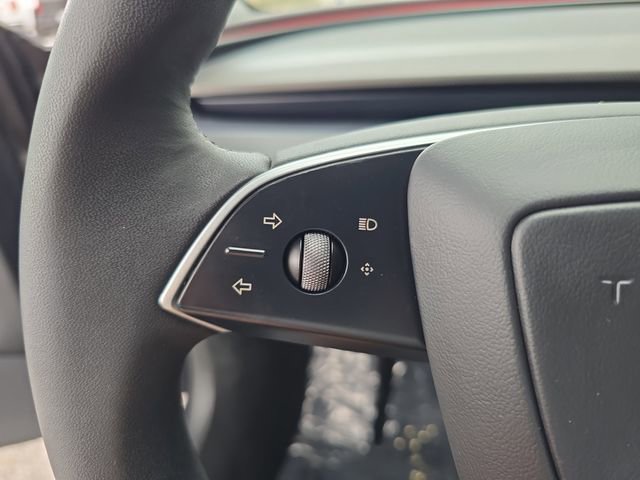 Used 2024 Tesla Model 3 Performance image 25