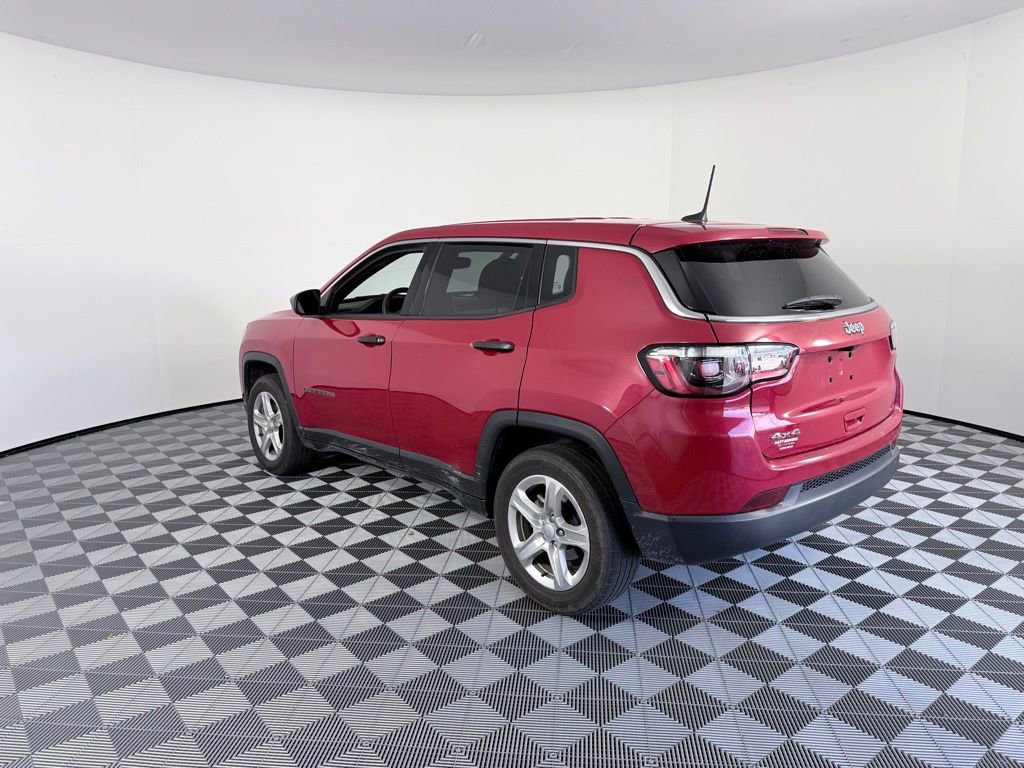 Used 2023 Jeep Compass Sport image 5