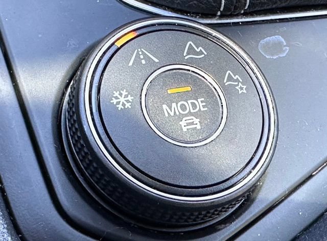 Used 2022 Volkswagen Taos SE AWD/4WD image 26