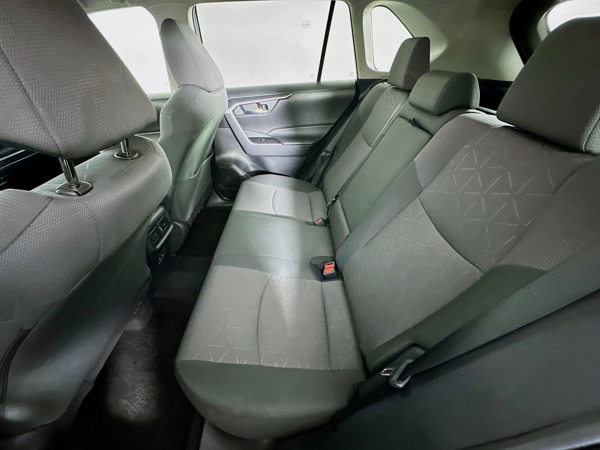 Used 2024 Toyota RAV4 XLE image 28