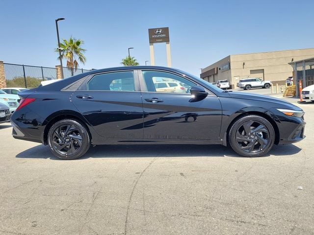 New 2026 Hyundai Elantra Sport FWD image 29