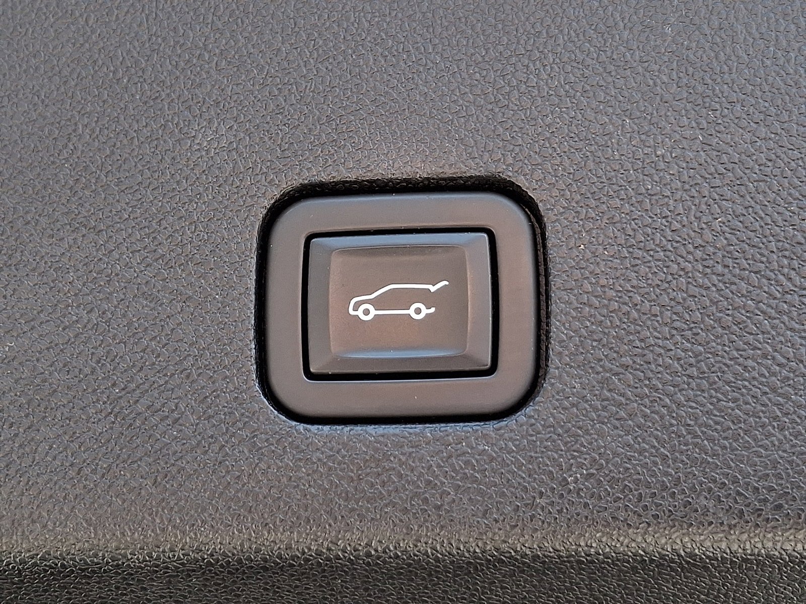 Used 2022 Cadillac XT6 Luxury AWD/4WD image 32