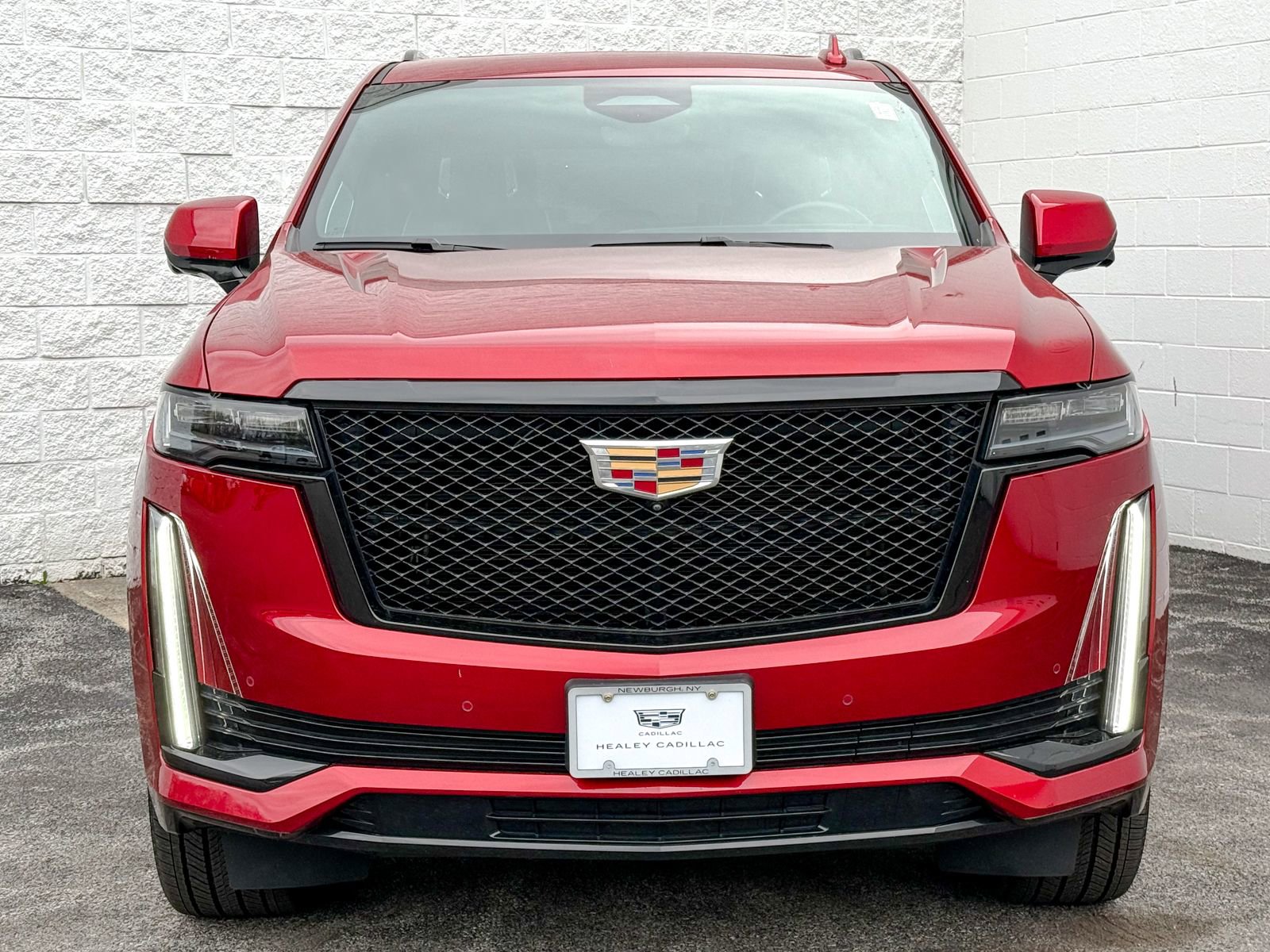 Used 2023 Cadillac Escalade Sport Platinum image 2