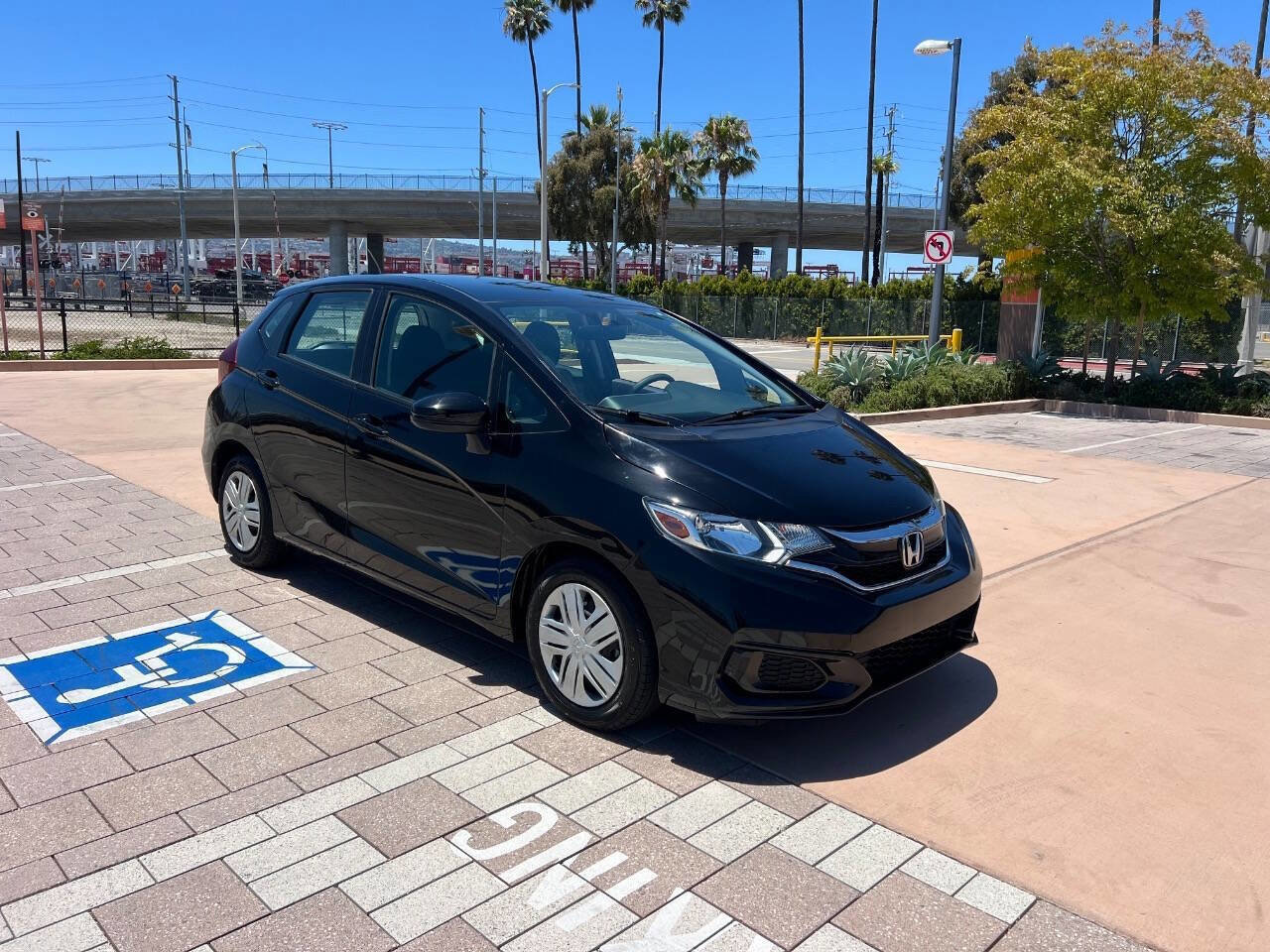 Used 2020 Honda Fit LX image 5