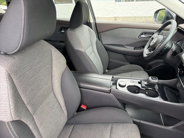 Used 2022 Nissan Rogue SV AWD/4WD image 20