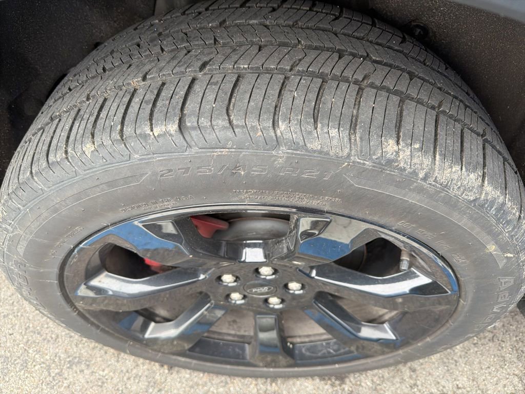 Used 2022 Ford Explorer ST w/ ST High-Performance Pack image 3