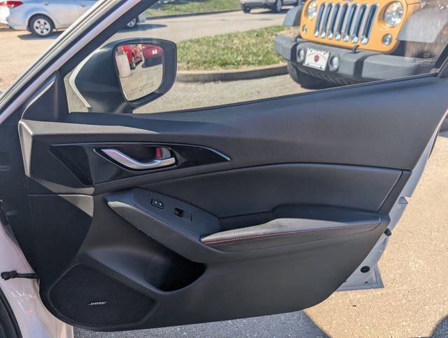 Used 2015 MAZDA MAZDA3 i Grand Touring image 24