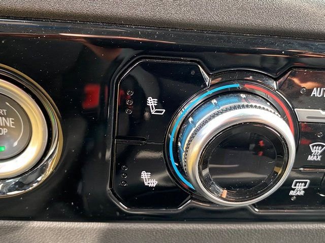 Used 2024 GMC Sierra 1500 SLT image 16