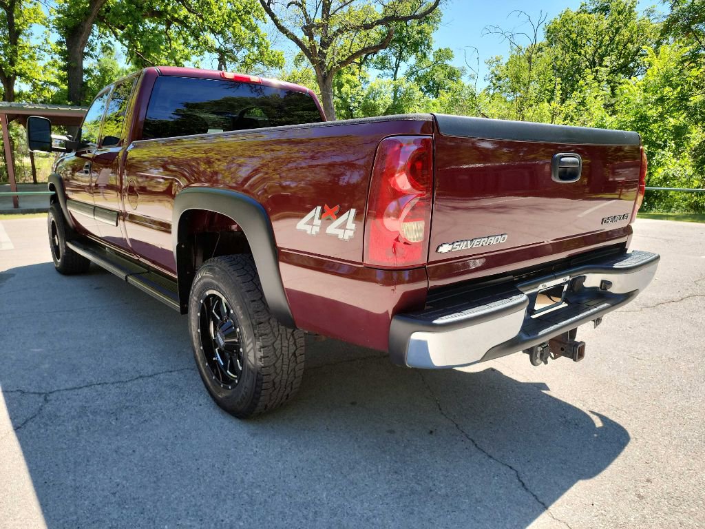 Used 2003 Chevrolet Silverado 2500 LS image 3