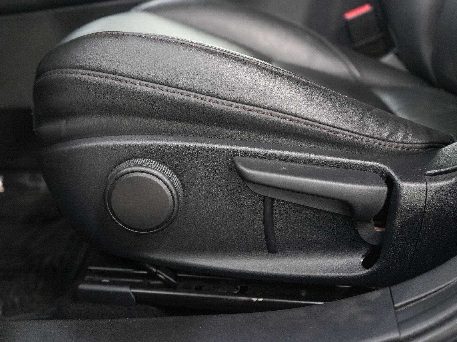 Used 2020 MAZDA MAZDA3 AWD Sedan w/ Select Package image 26