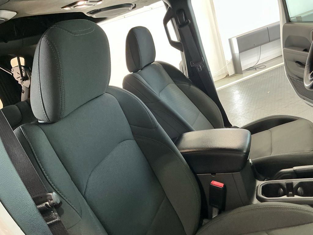 Used 2022 Jeep Wrangler Unlimited Sport image 22