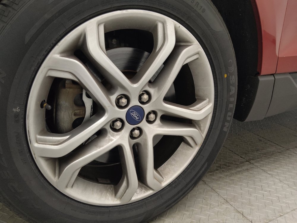Used 2015 Ford Edge Titanium AWD/4WD image 31