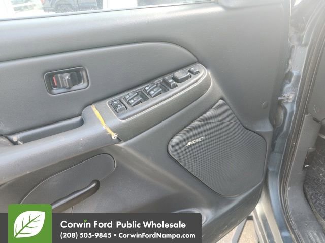 Used 2006 Chevrolet Silverado 3500 LT w/ Heavy-Duty Power Package image 19