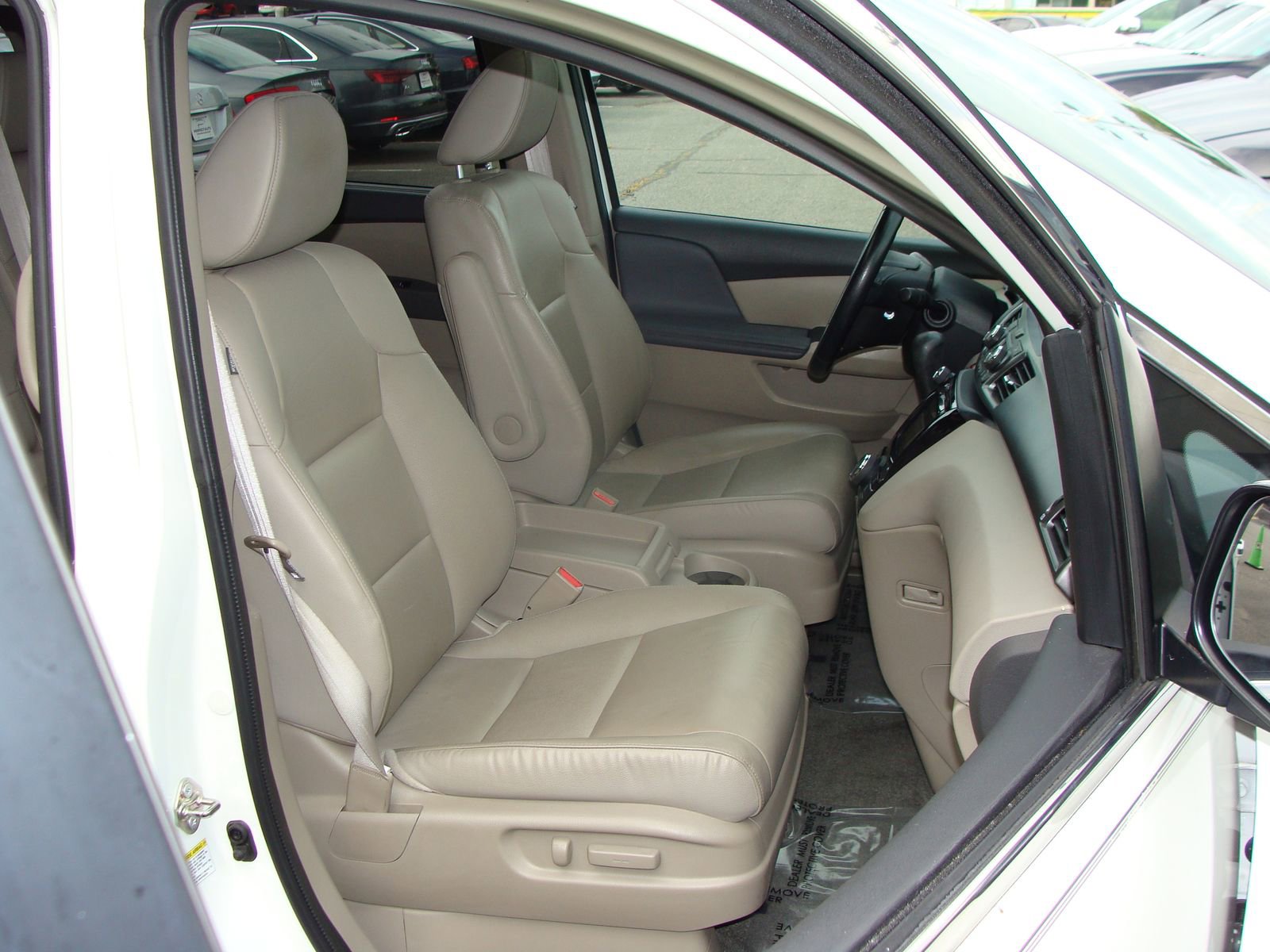 Used 2015 Honda Odyssey EX-L image 10