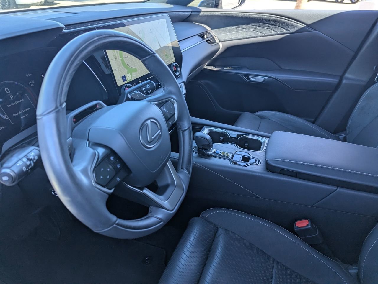 Used 2023 Lexus RX 350 FWD w/ Accessory Package (Z1) image 17