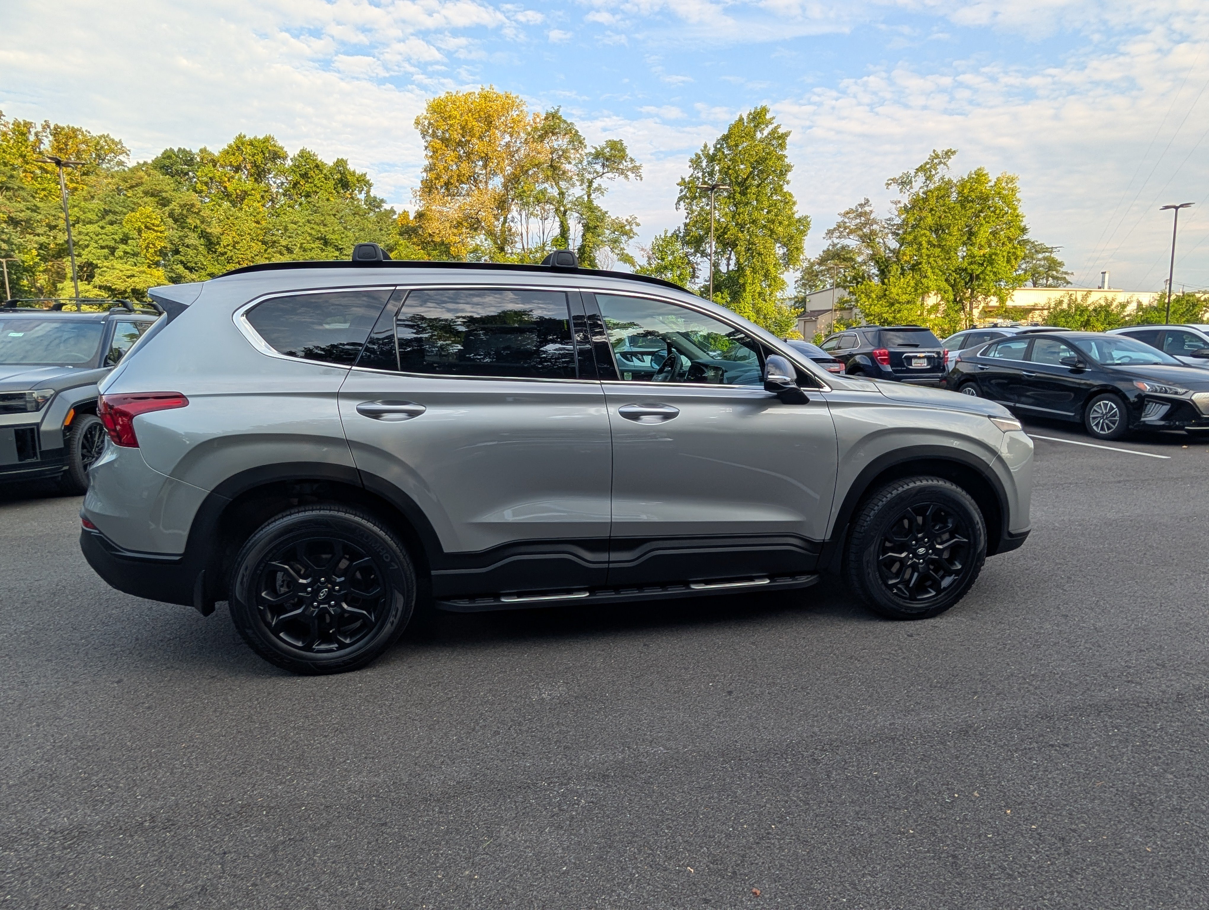 Used 2023 Hyundai Santa Fe XRT AWD/4WD image 2