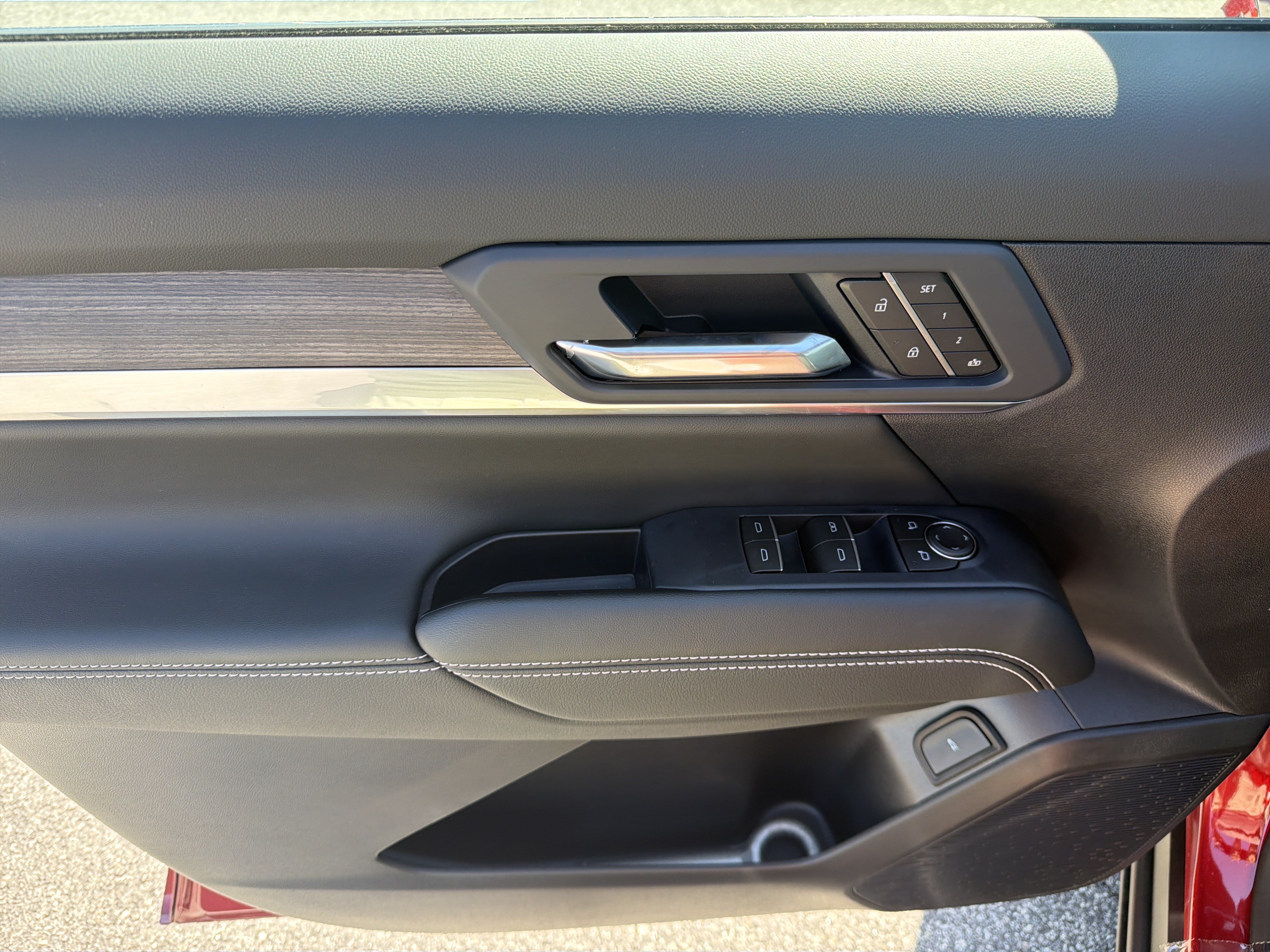 New 2026 GMC Terrain Denali AWD/4WD image 11