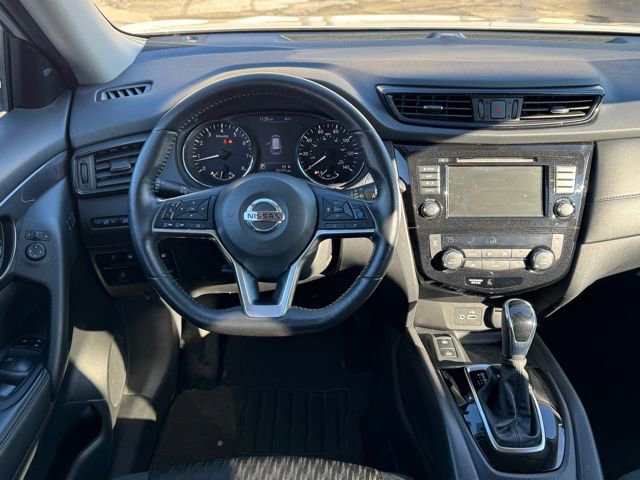 Used 2019 Nissan Rogue SV w/ Premium Package image 19