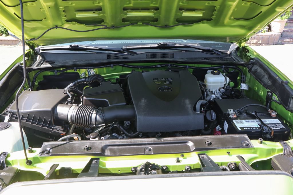 Used 2022 Toyota Tacoma TRD Pro AWD/4WD image 11
