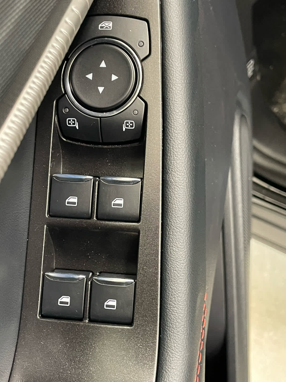 New 2026 Ford Explorer ST-Line AWD/4WD image 11