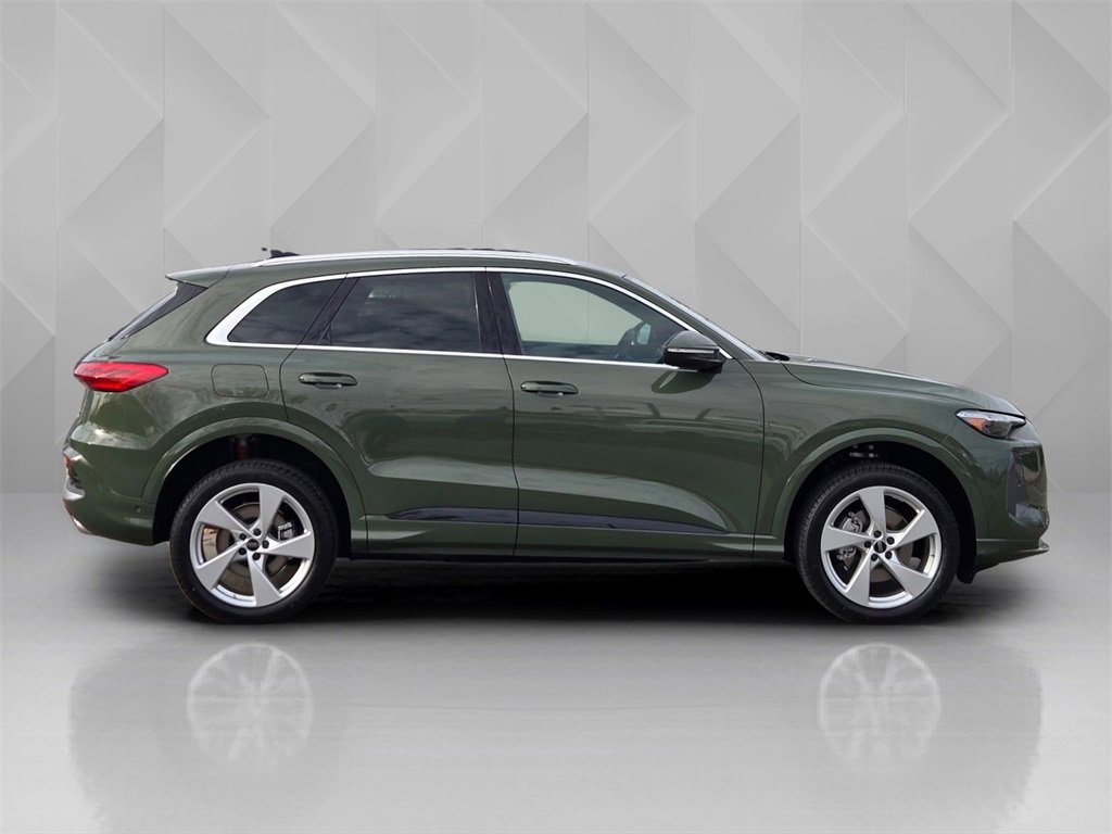 New 2025 Audi Q5 Premium Plus image 7