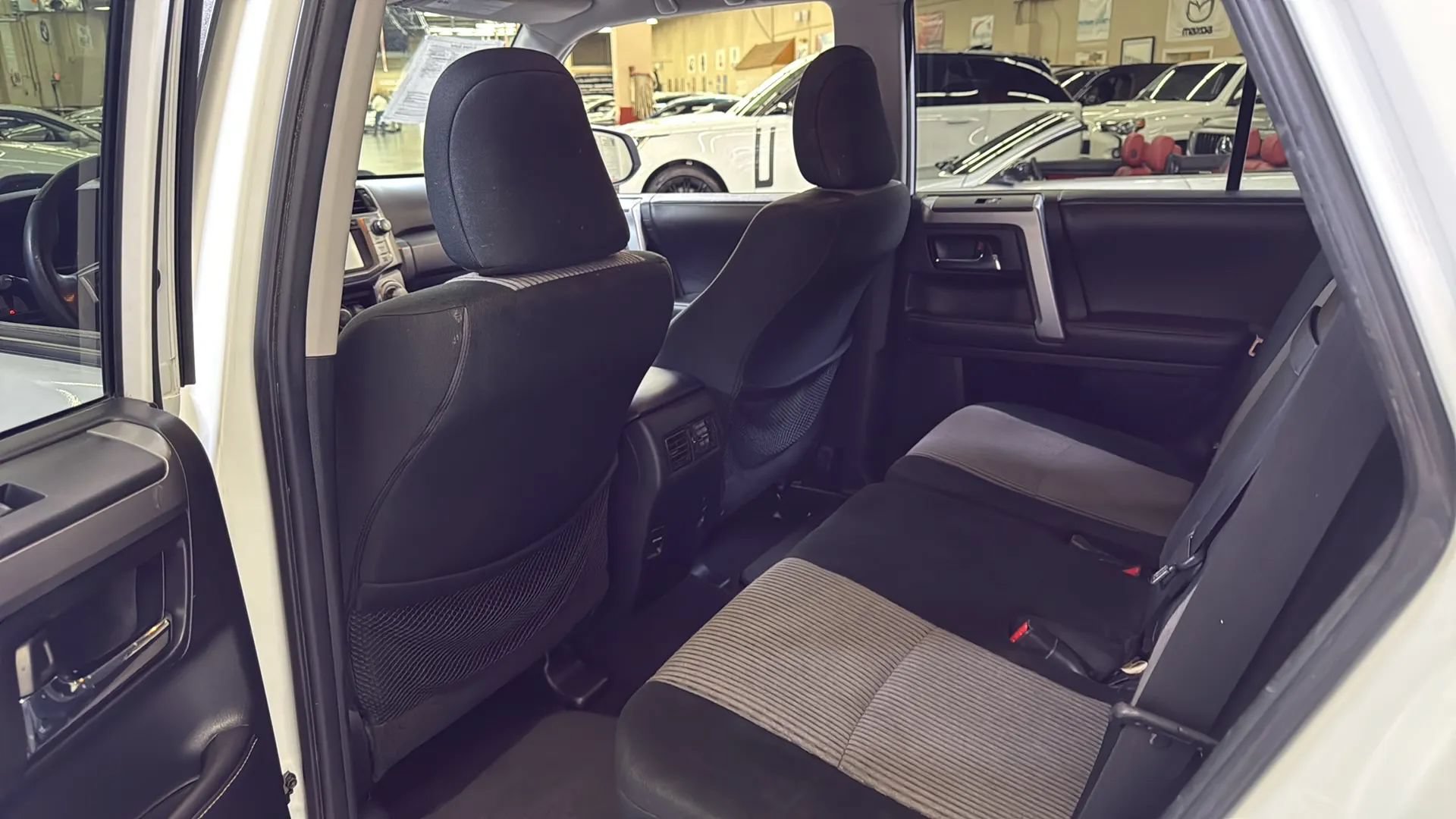Used 2018 Toyota 4Runner SR5 RWD image 22