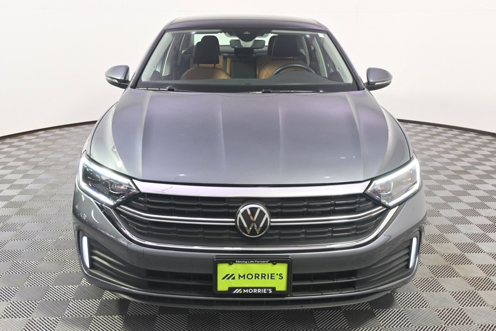 Used 2024 Volkswagen Jetta SEL image 10
